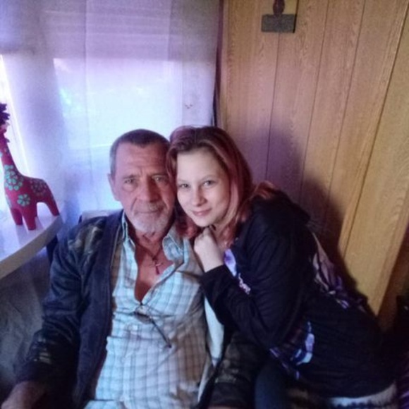 Meet your Posher, Amanda - Picture 1 of 1